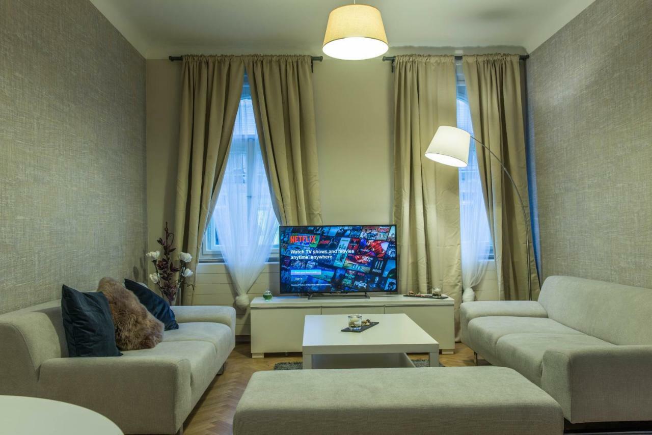 Exclusive 3 Bedroom Top-Notch Flat, Great Location Prag Eksteriør billede