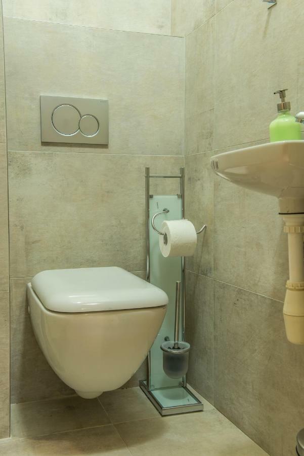 Exclusive 3 Bedroom Top-Notch Flat, Great Location Prag Eksteriør billede