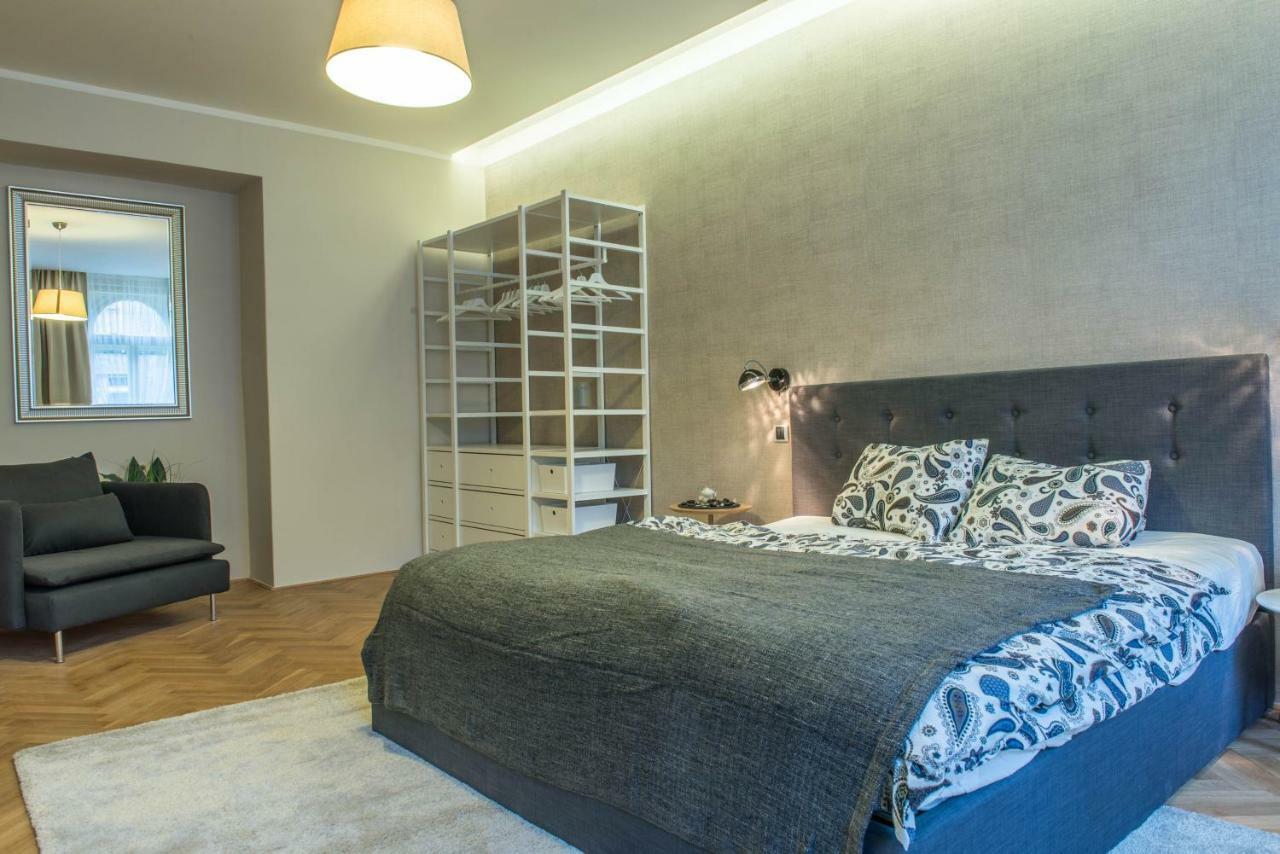 Exclusive 3 Bedroom Top-Notch Flat, Great Location Prag Eksteriør billede