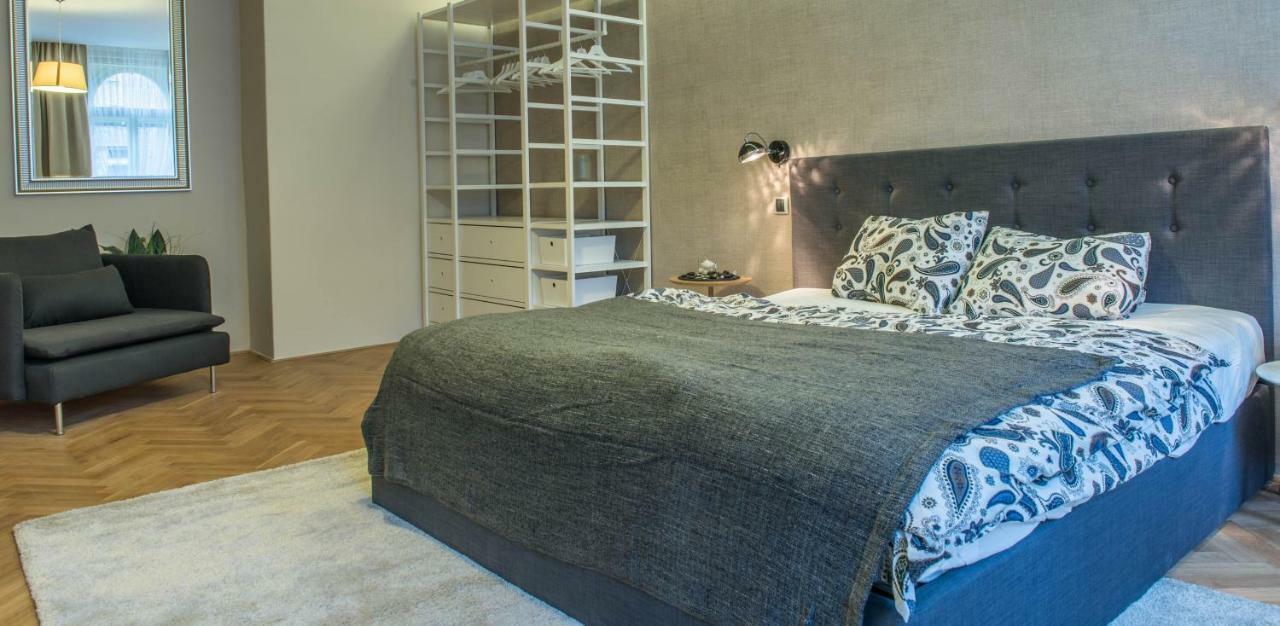 Exclusive 3 Bedroom Top-Notch Flat, Great Location Prag Eksteriør billede